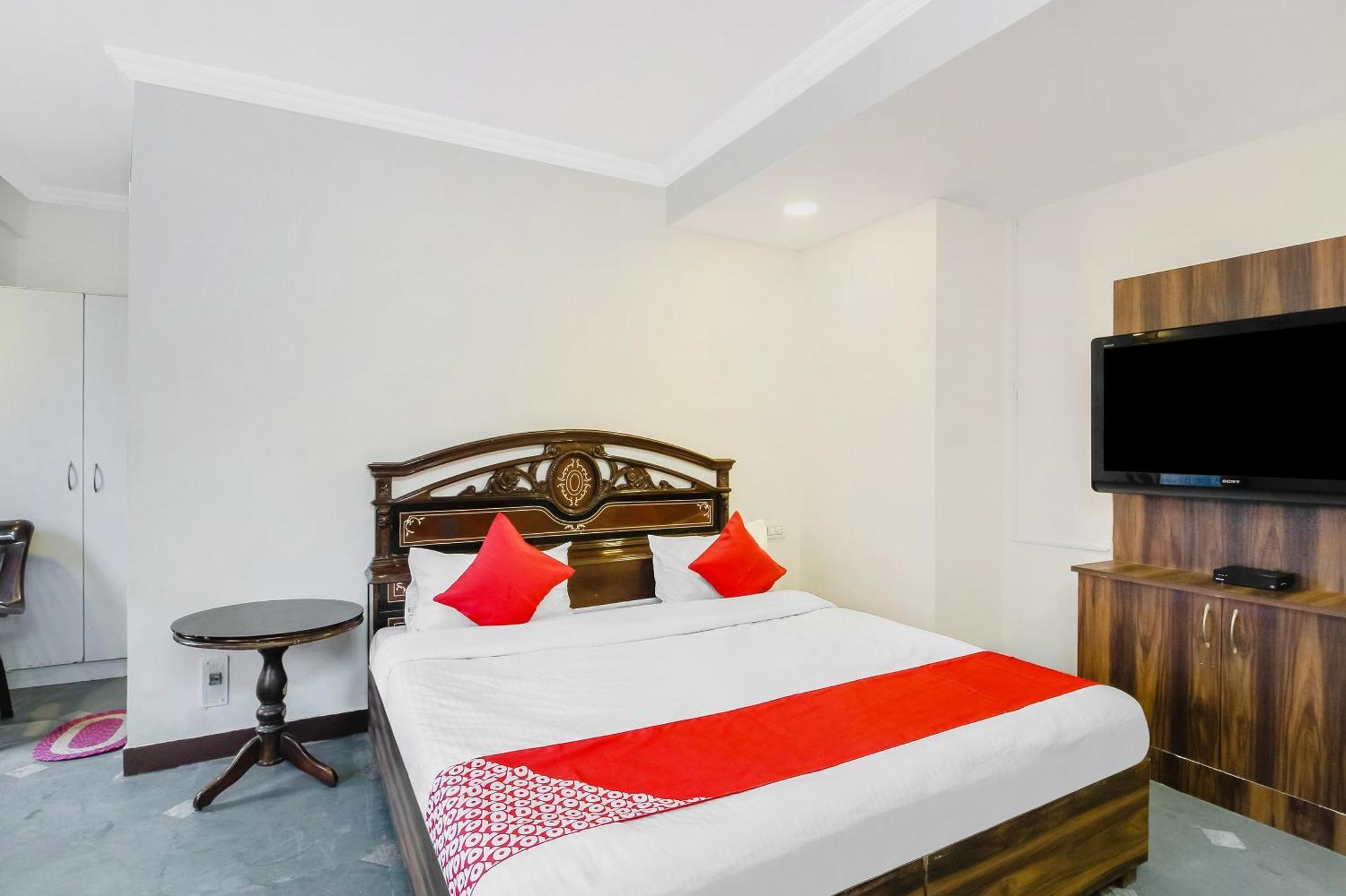 Hotel O Tokyo Hyderabad Ngoại thất bức ảnh