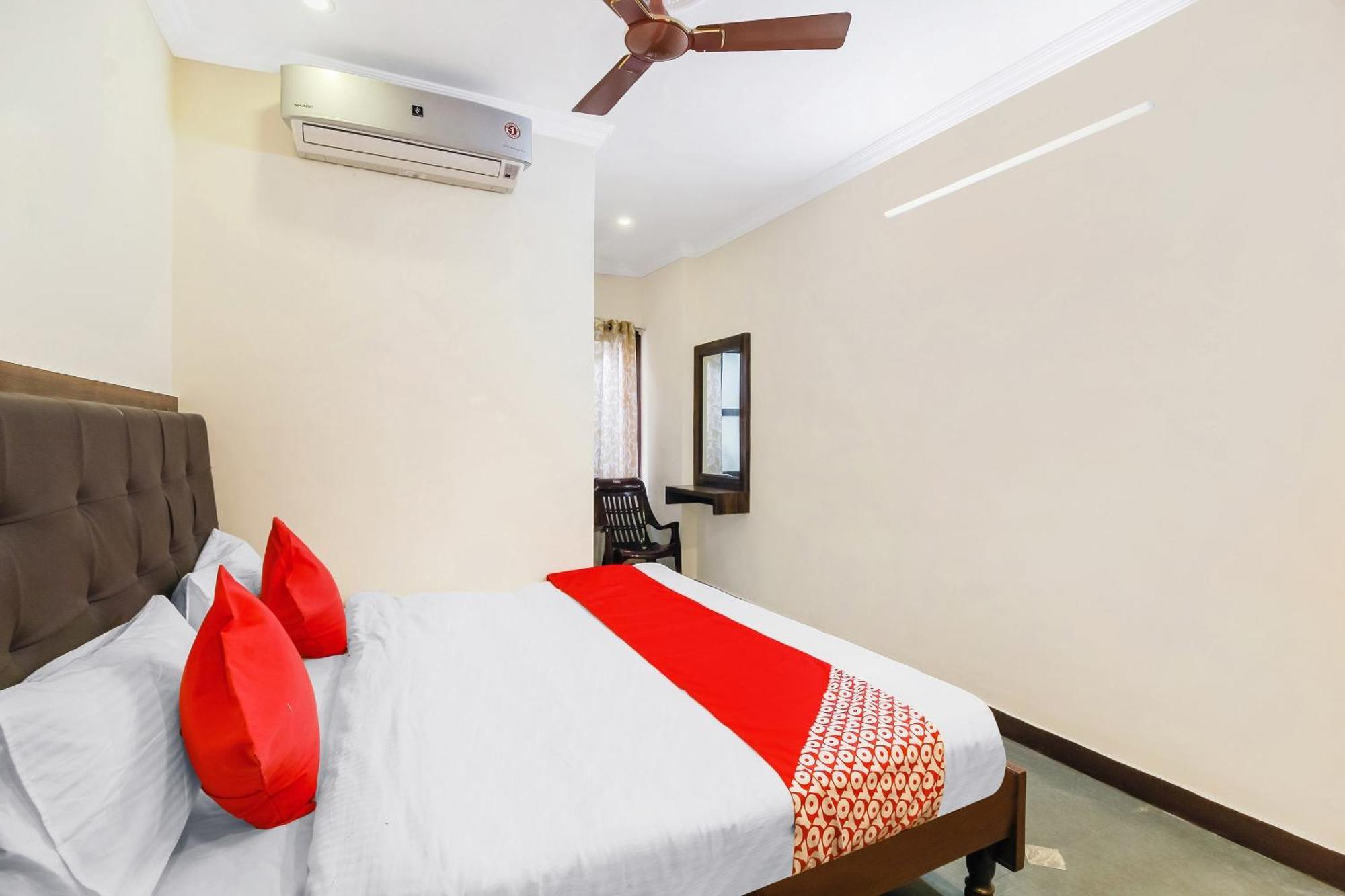 Hotel O Tokyo Hyderabad Ngoại thất bức ảnh